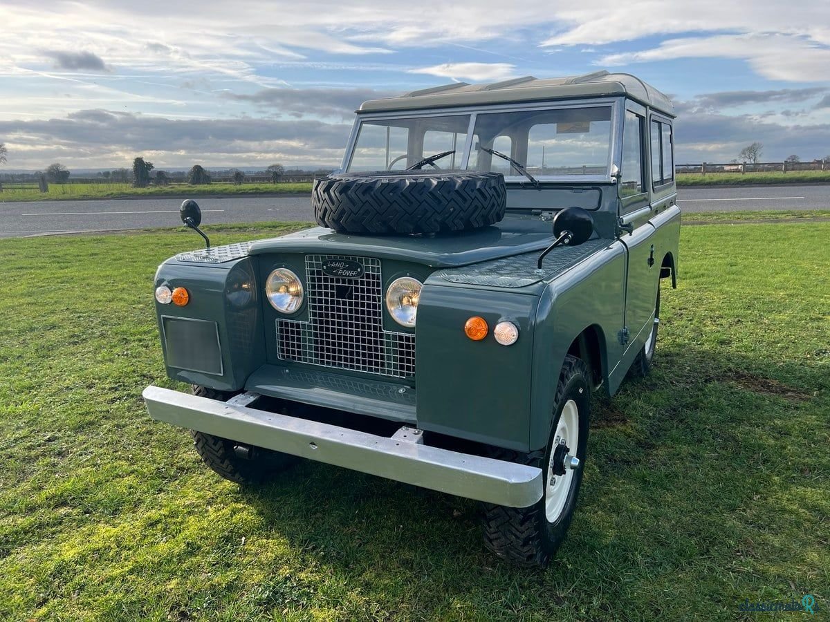 1969' Land Rover Series 2A photo #1