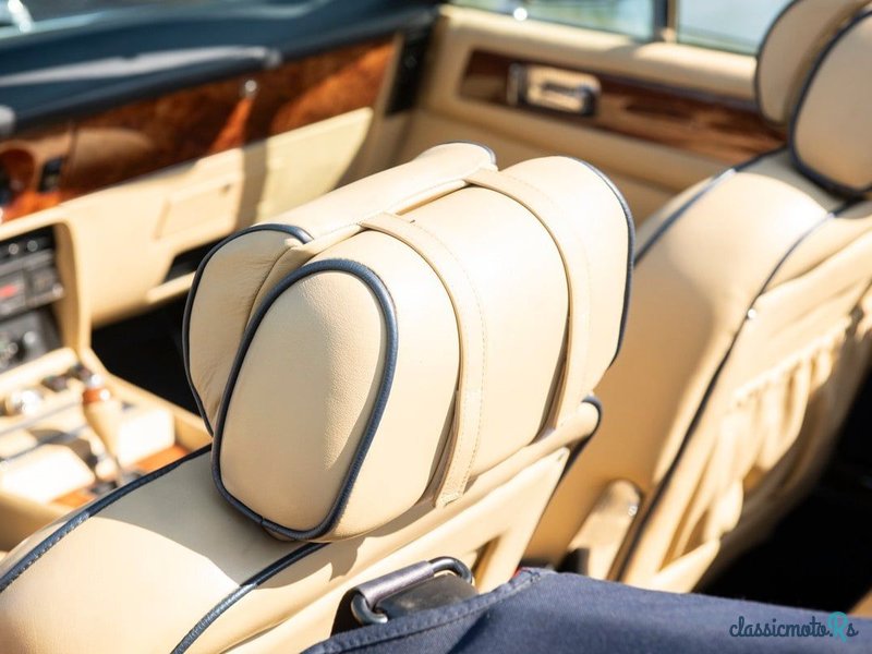 1979' Aston Martin V8 Volante photo #5