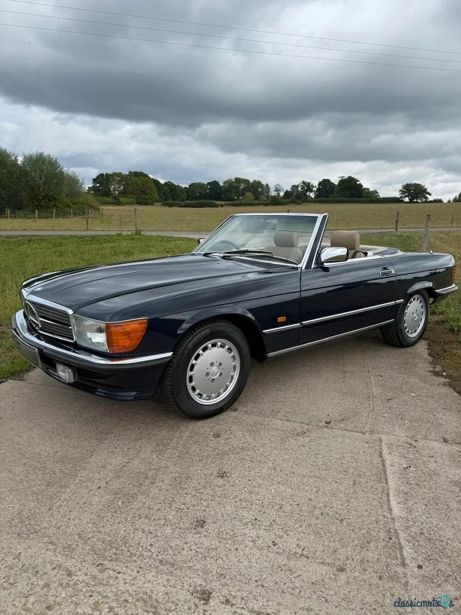1988' Mercedes-Benz Sl Class photo #1
