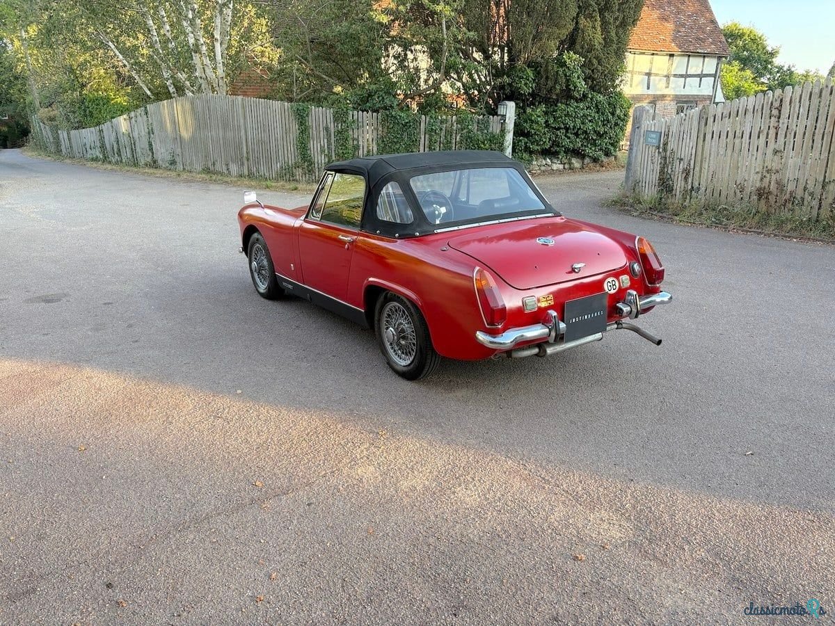 1970' MG Midget photo #6