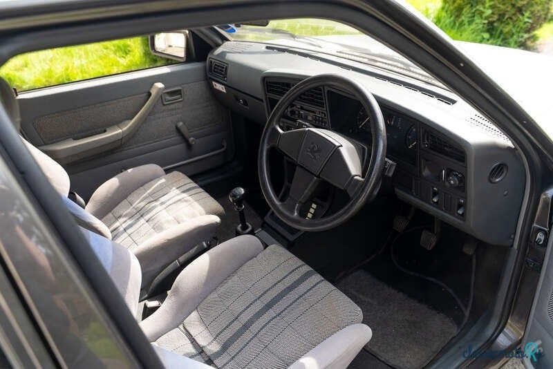 1985' Vauxhall Cavalier photo #3