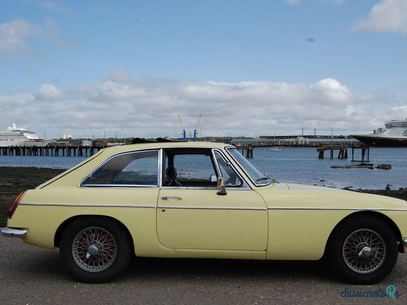 1968' MG MGB photo #3