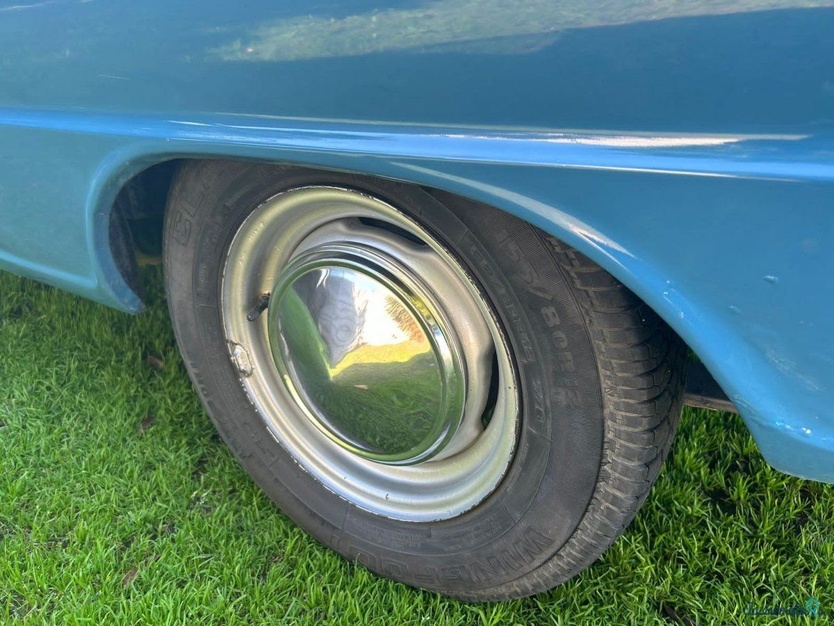 1971' Mitsubishi Colt photo #5