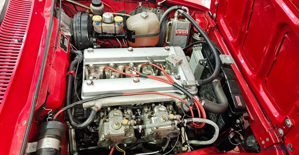 1967' Alfa Romeo GT photo #2