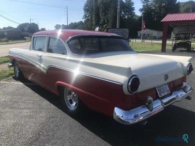 1957' Ford Custom photo #4