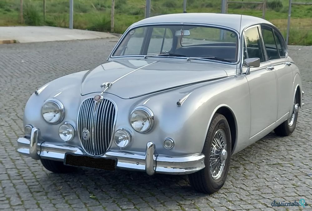 1961' Jaguar Mk Ii photo #2