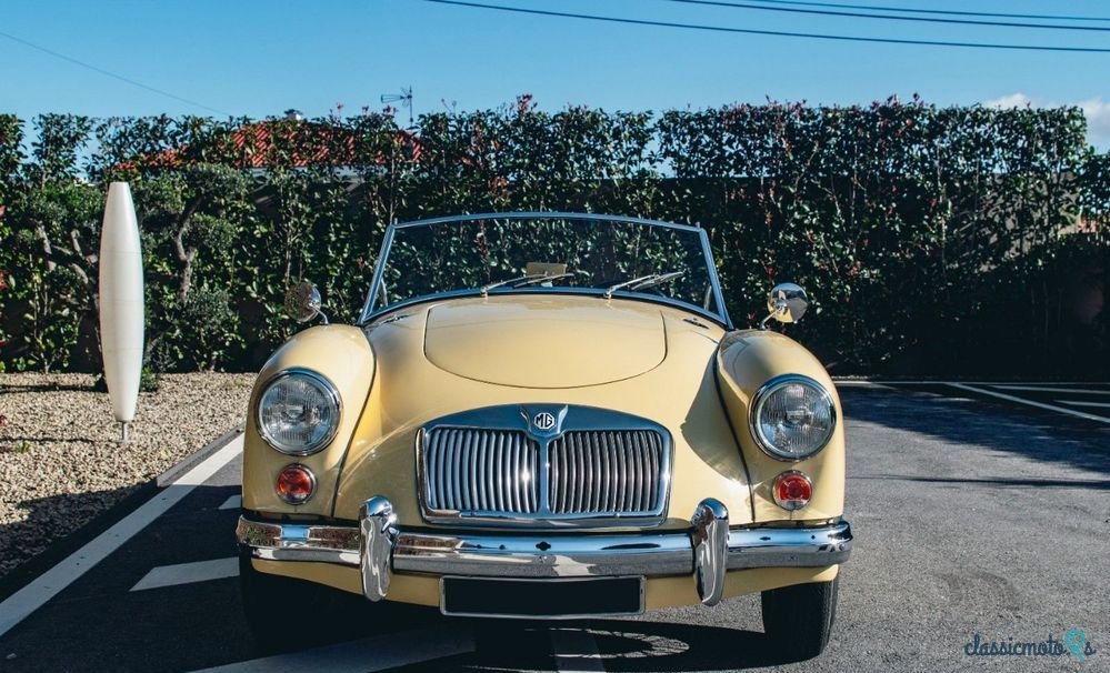 1958' MG MGA photo #2