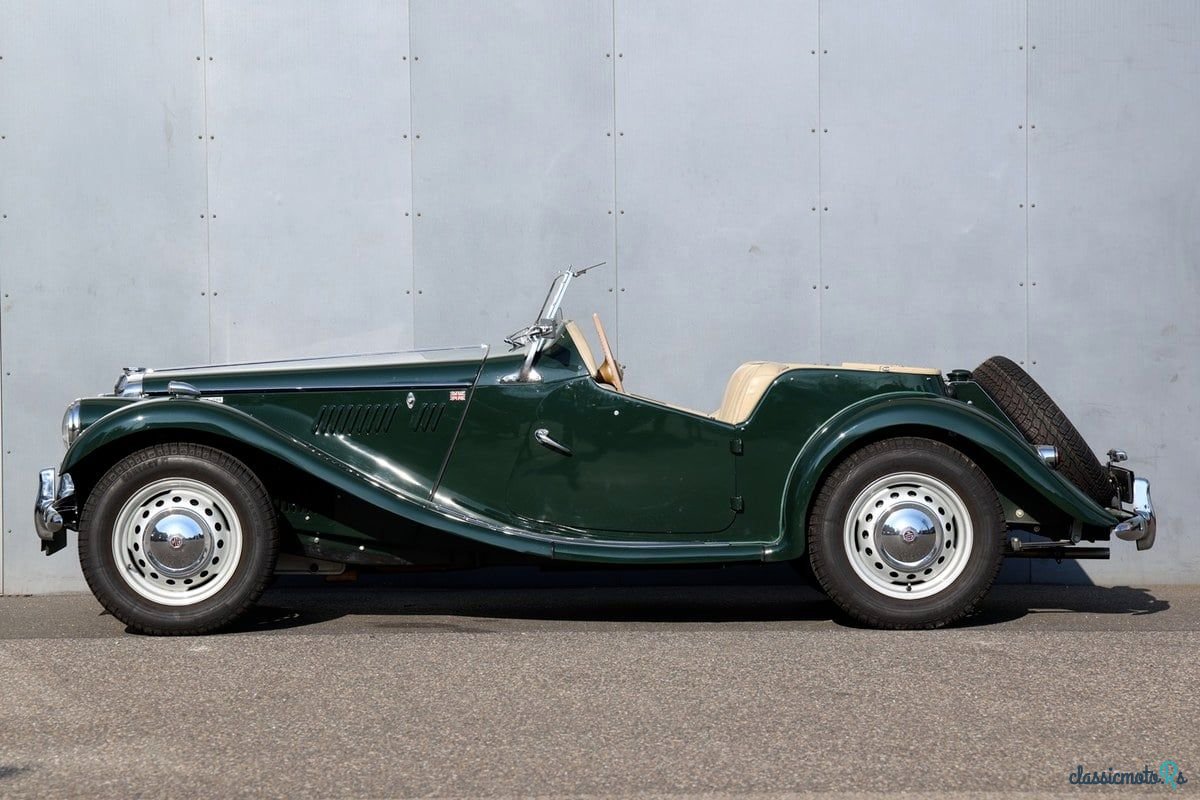 1955' MG TF photo #5