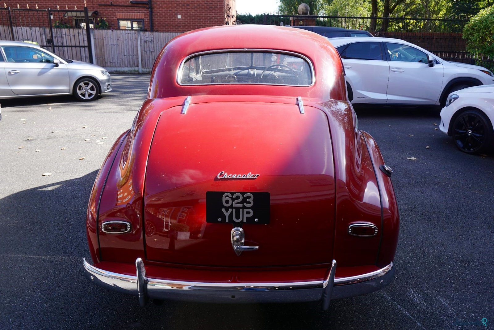 1941' Chevrolet Deluxe photo #1