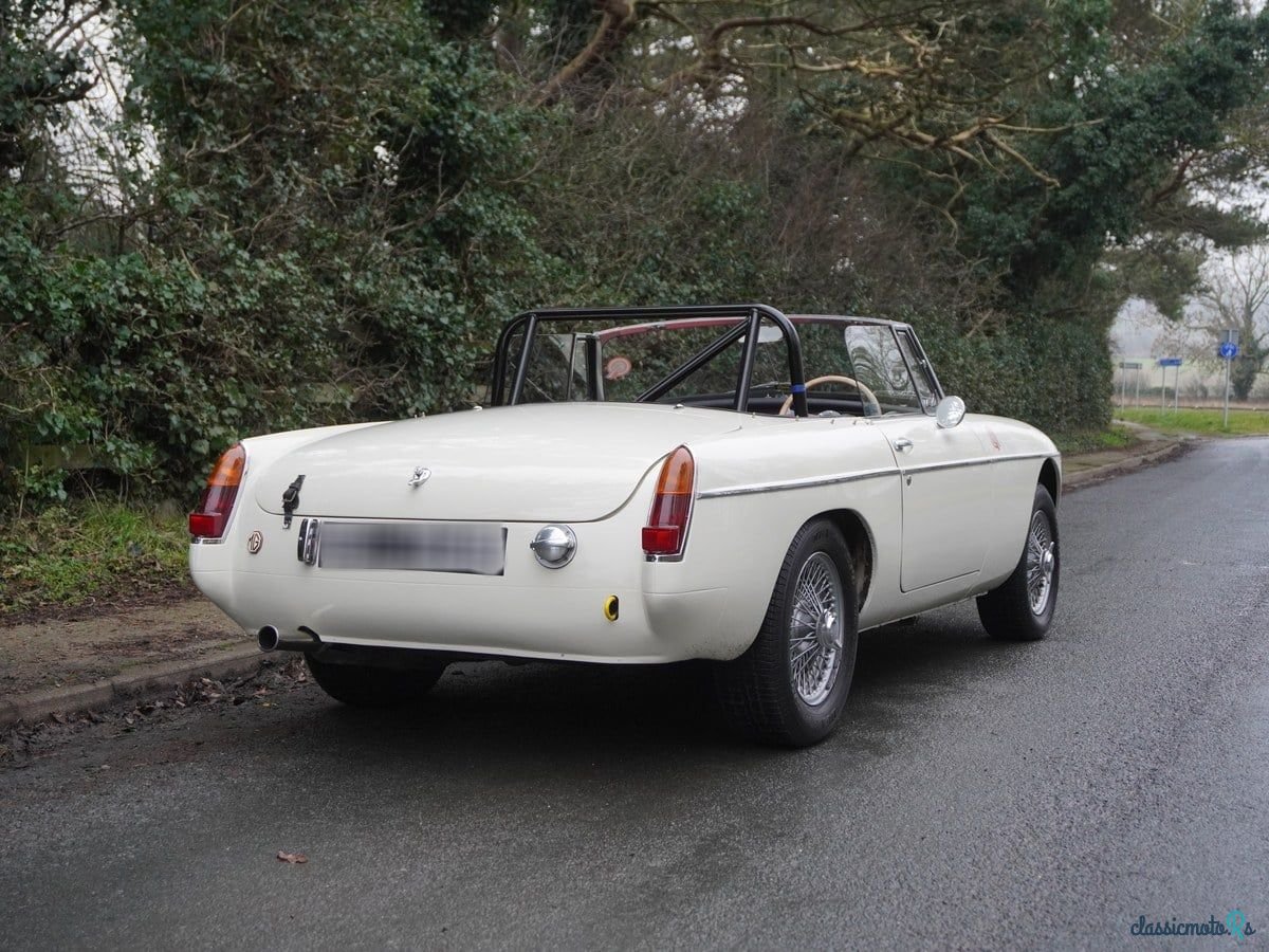 1964' MG MGB photo #6