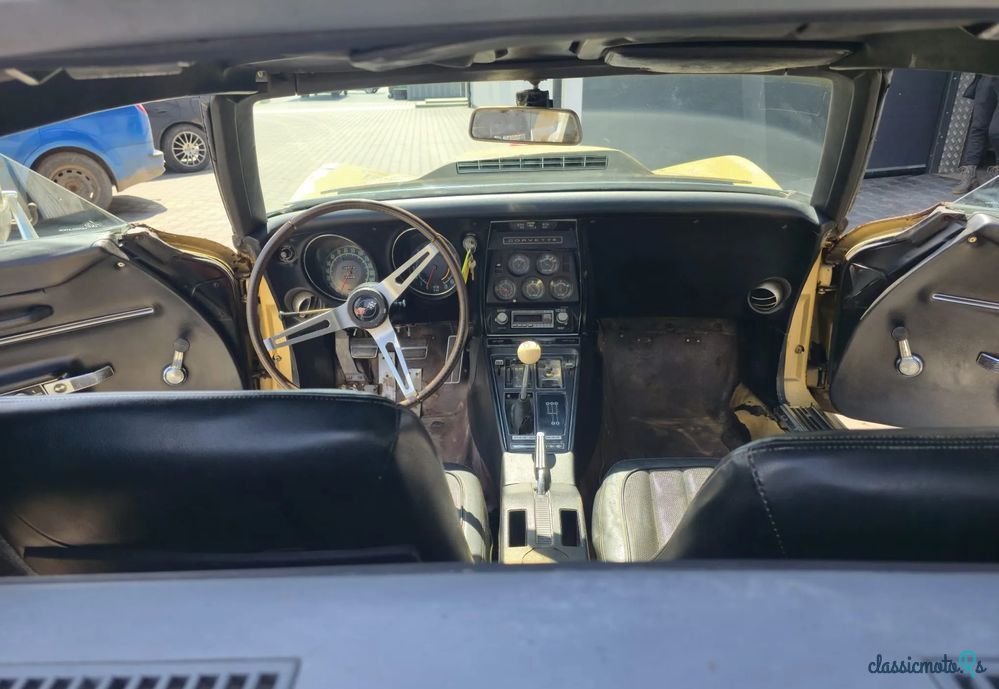 1968' Chevrolet Corvette photo #3