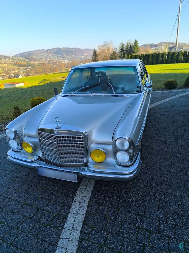 1971' Mercedes-Benz 280 photo #4