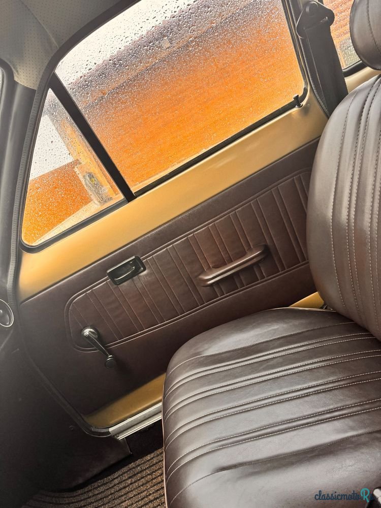 1980' Ford Escort Sw photo #3