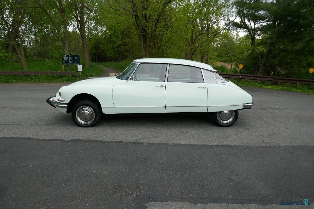 1967' Citroen DS photo #4