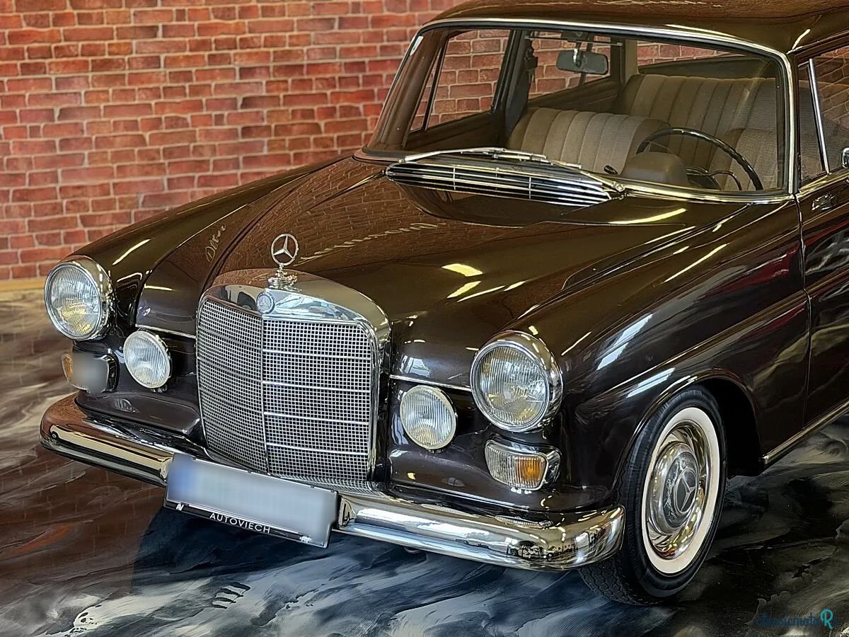 1967' Mercedes-Benz 200D photo #6