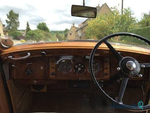 1948' Bentley Mark VI photo #2