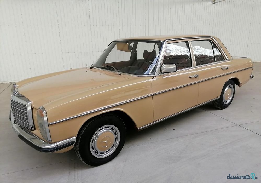 1973' Mercedes-Benz W115 photo #1