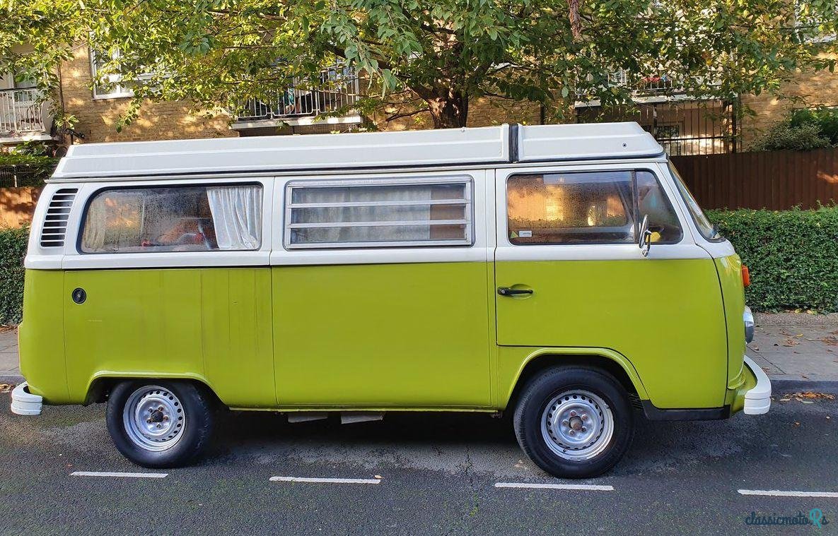 1976' Volkswagen Camper photo #4