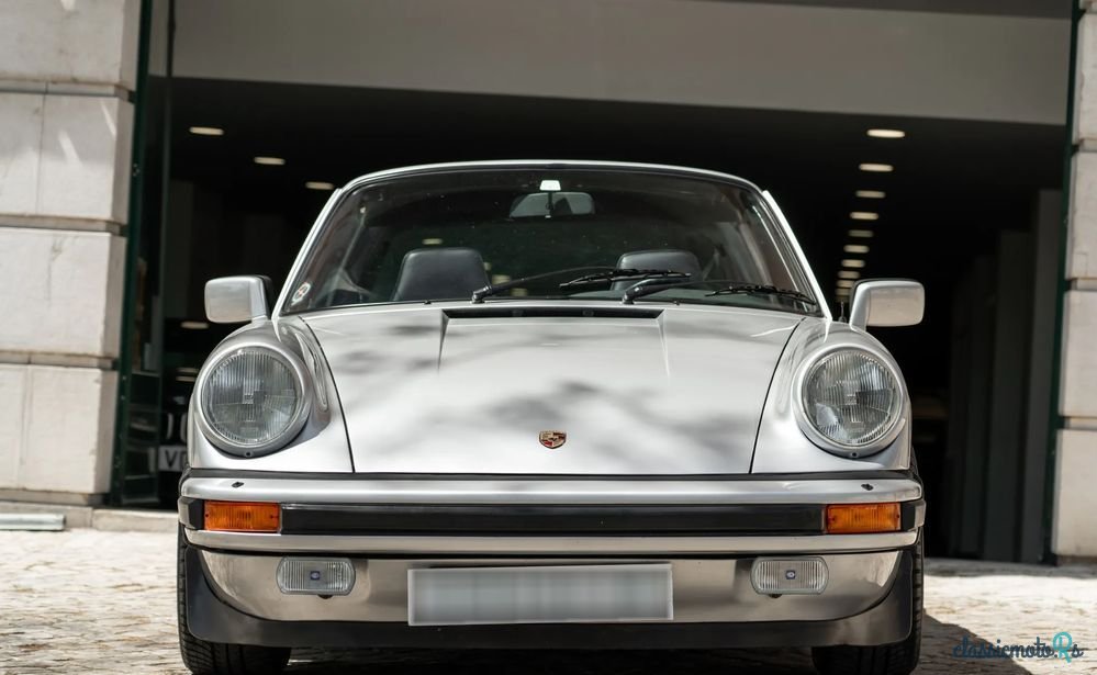 1976' Porsche 911 photo #2