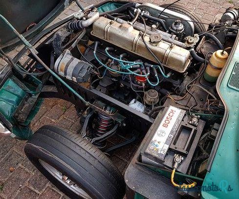 1973' Triumph GT6 photo #2