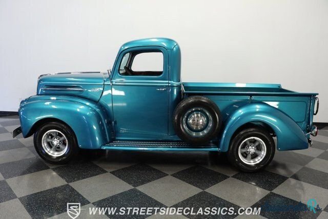1947' Ford Pickup photo #2