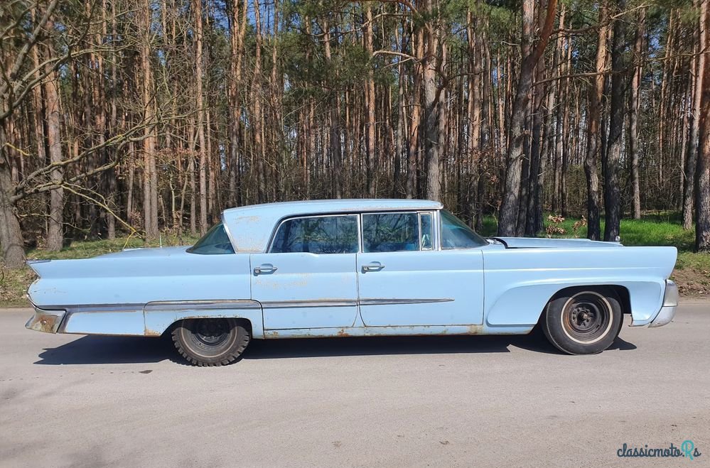 1958' Lincoln Capri photo #3