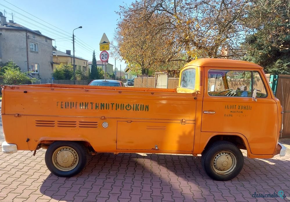 1976' Volkswagen Transporter photo #5