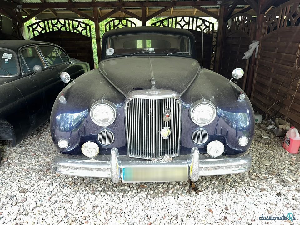 1959' Jaguar Mark IX photo #2
