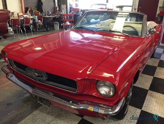 1965' Ford Mustang Convertible photo #1
