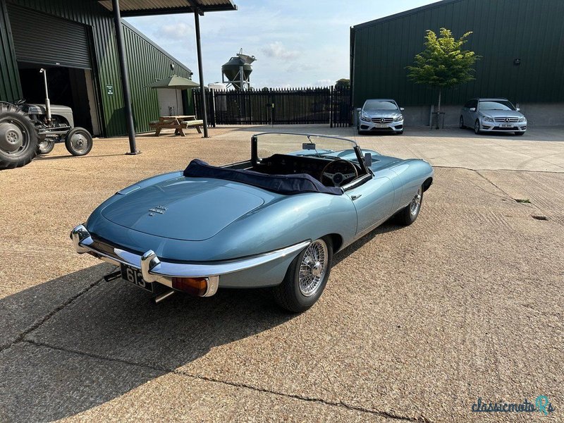 1969' Jaguar E-Type photo #2