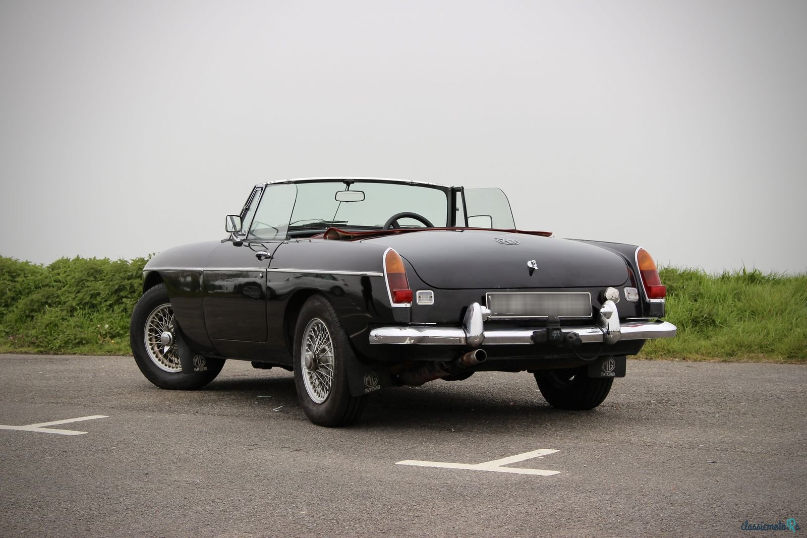 1969' MG MGB Push Button photo #3