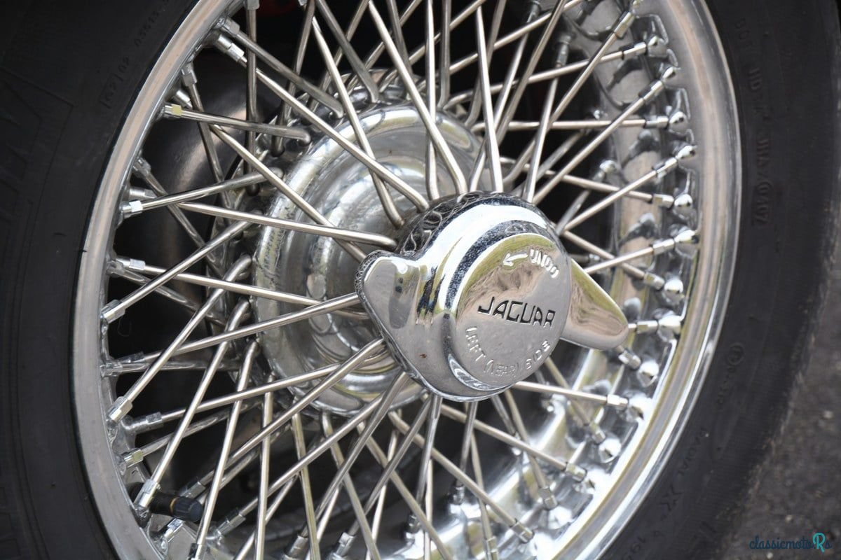 1966' Jaguar E-Type photo #5