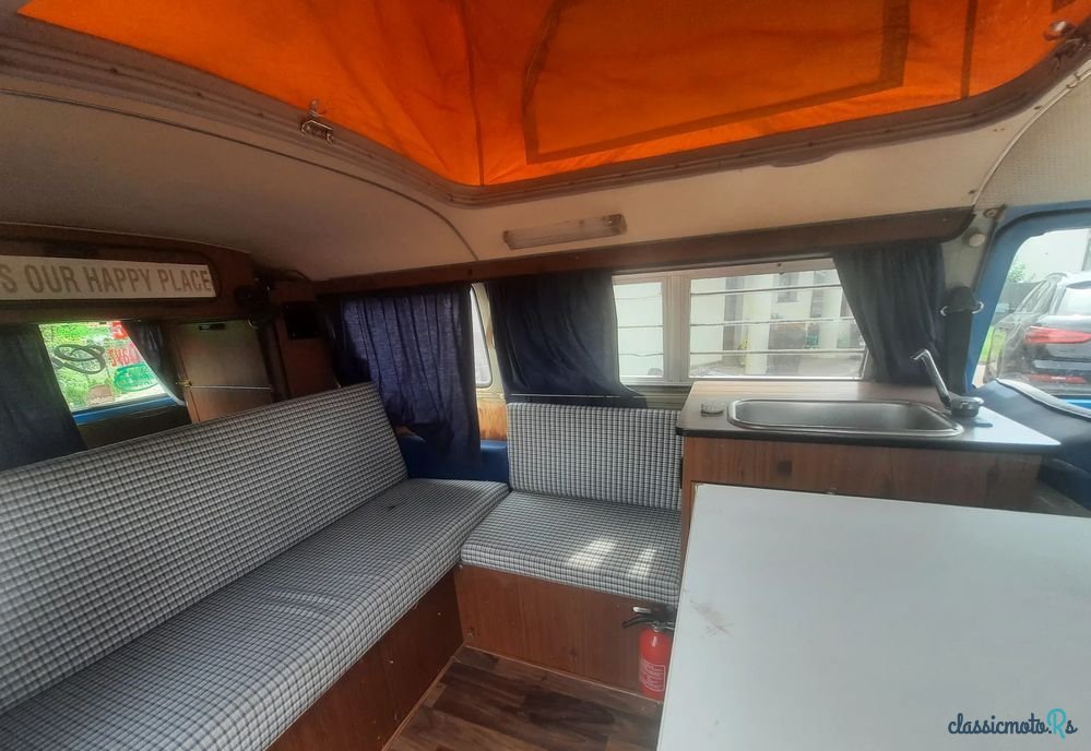 1972' Volkswagen Transporter photo #4