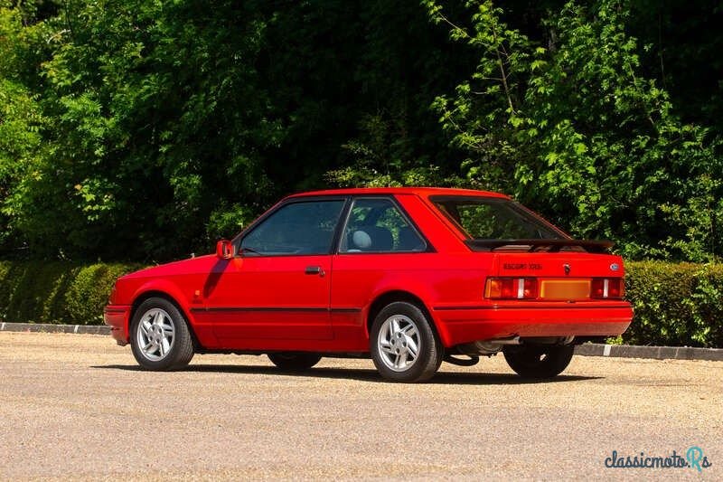 1989' Ford Escort photo #4