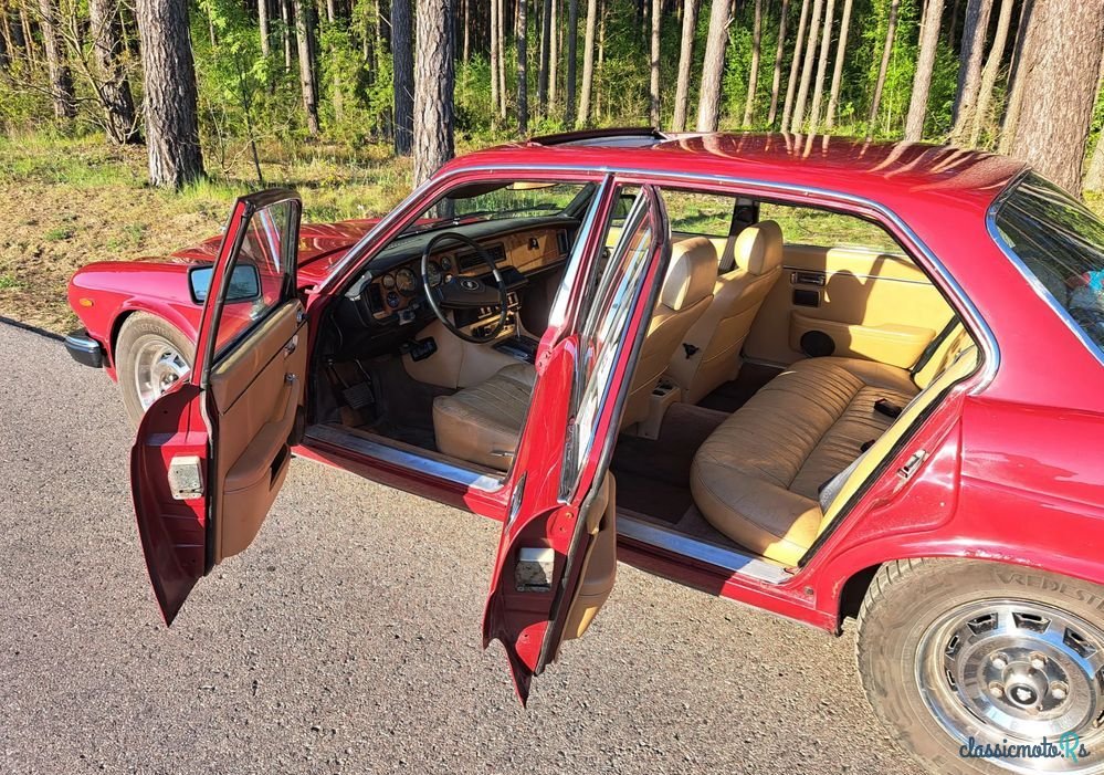 1980' Jaguar XJ photo #5