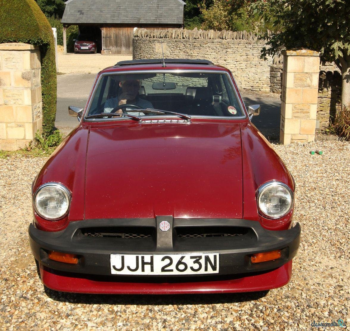 1975' MG Mgb Gt photo #2