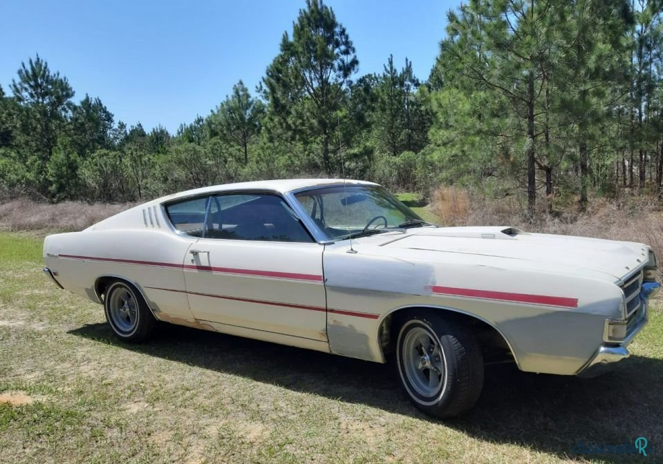 1969' Ford Torino GT Fastback photo #4