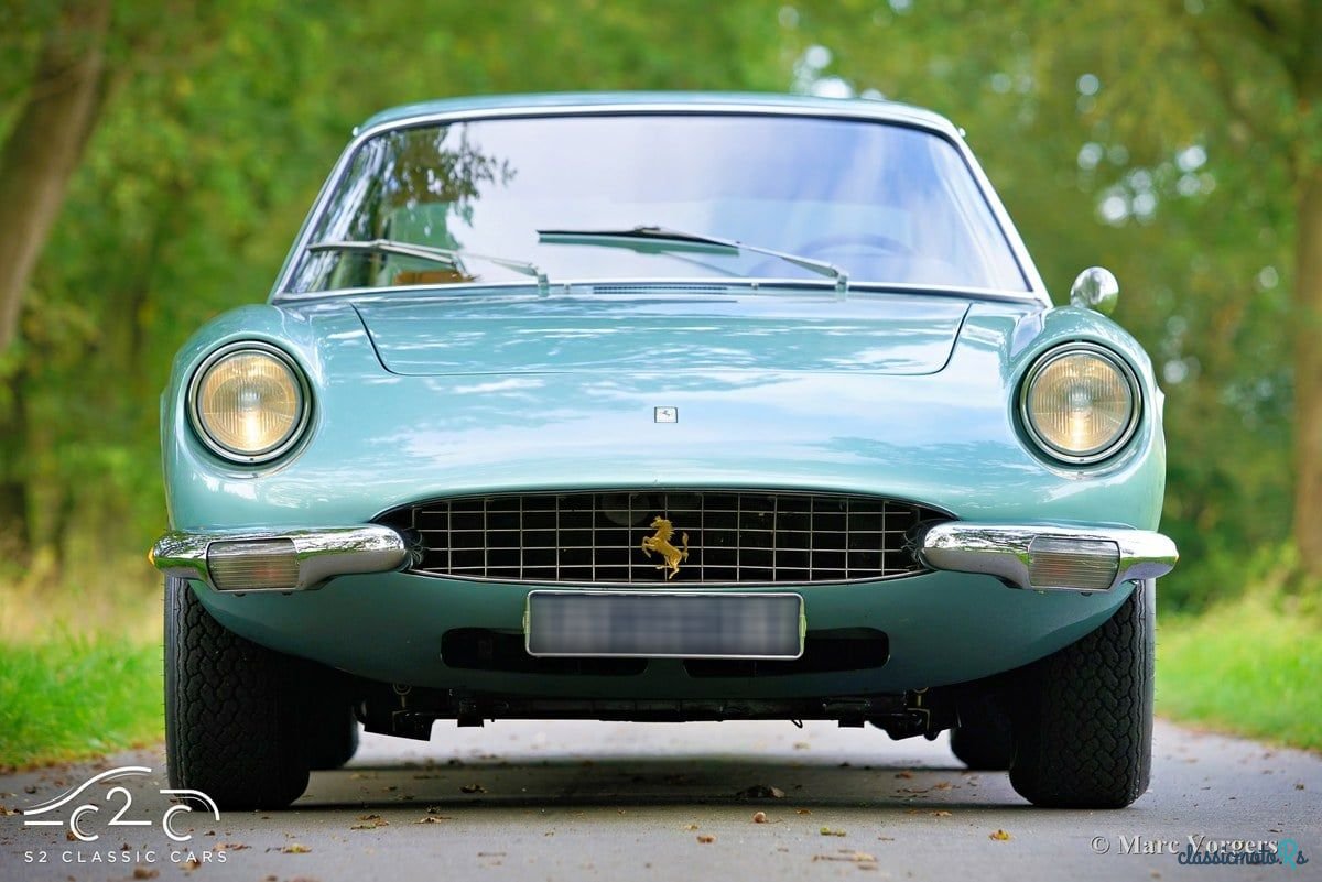 1969' Ferrari 365 photo #1