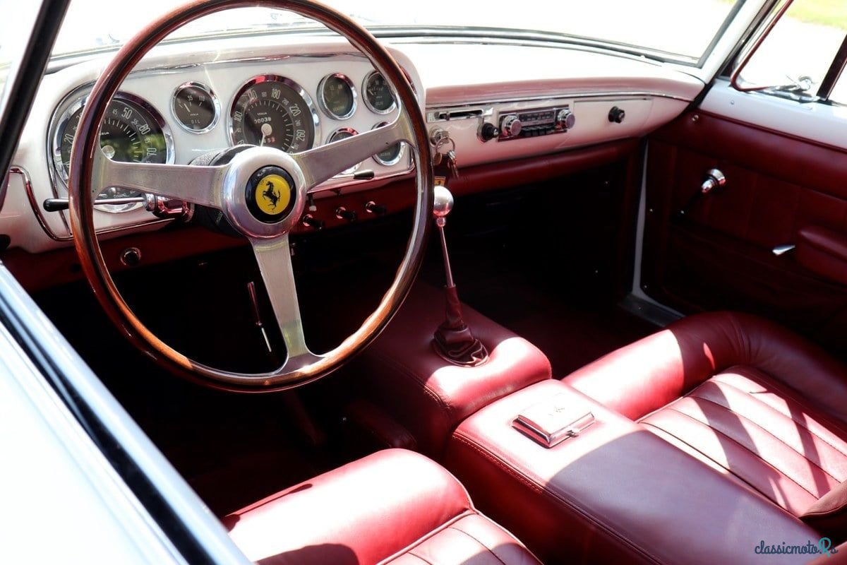1960' Ferrari 250 photo #4