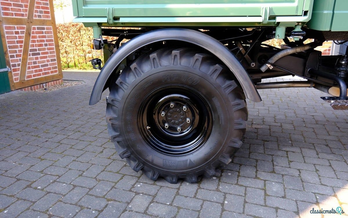 1971' Mercedes-Benz Unimog photo #2