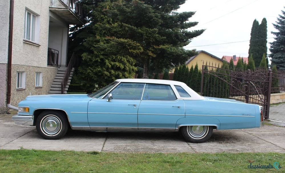 1975' Cadillac Deville photo #4