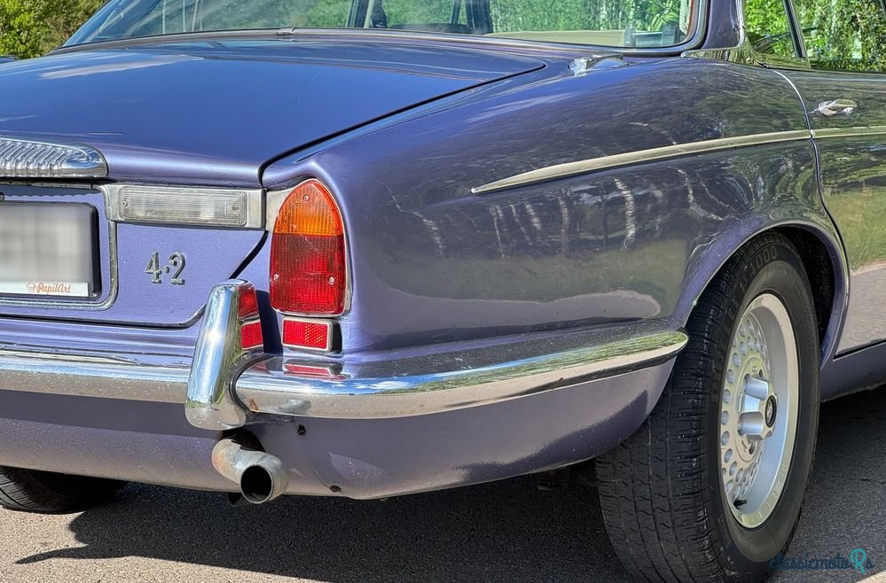 1977' Jaguar XJ photo #5