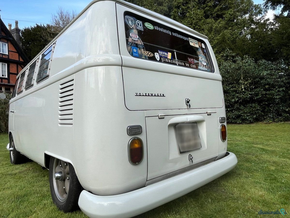 1967' Volkswagen Type 2 photo #2