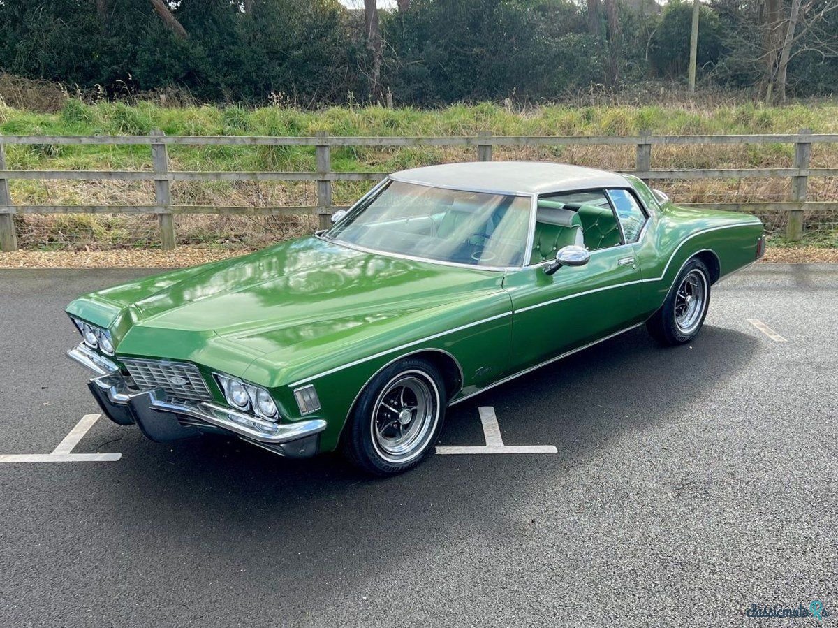 1972' Buick Riviera photo #1