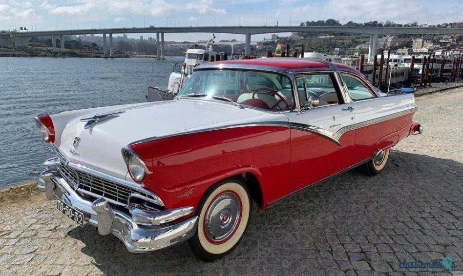 1956' Ford Thunderbird Fairlane Crown Victória photo #1