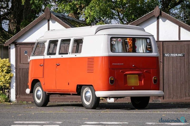 1964' Volkswagen Camper photo #4