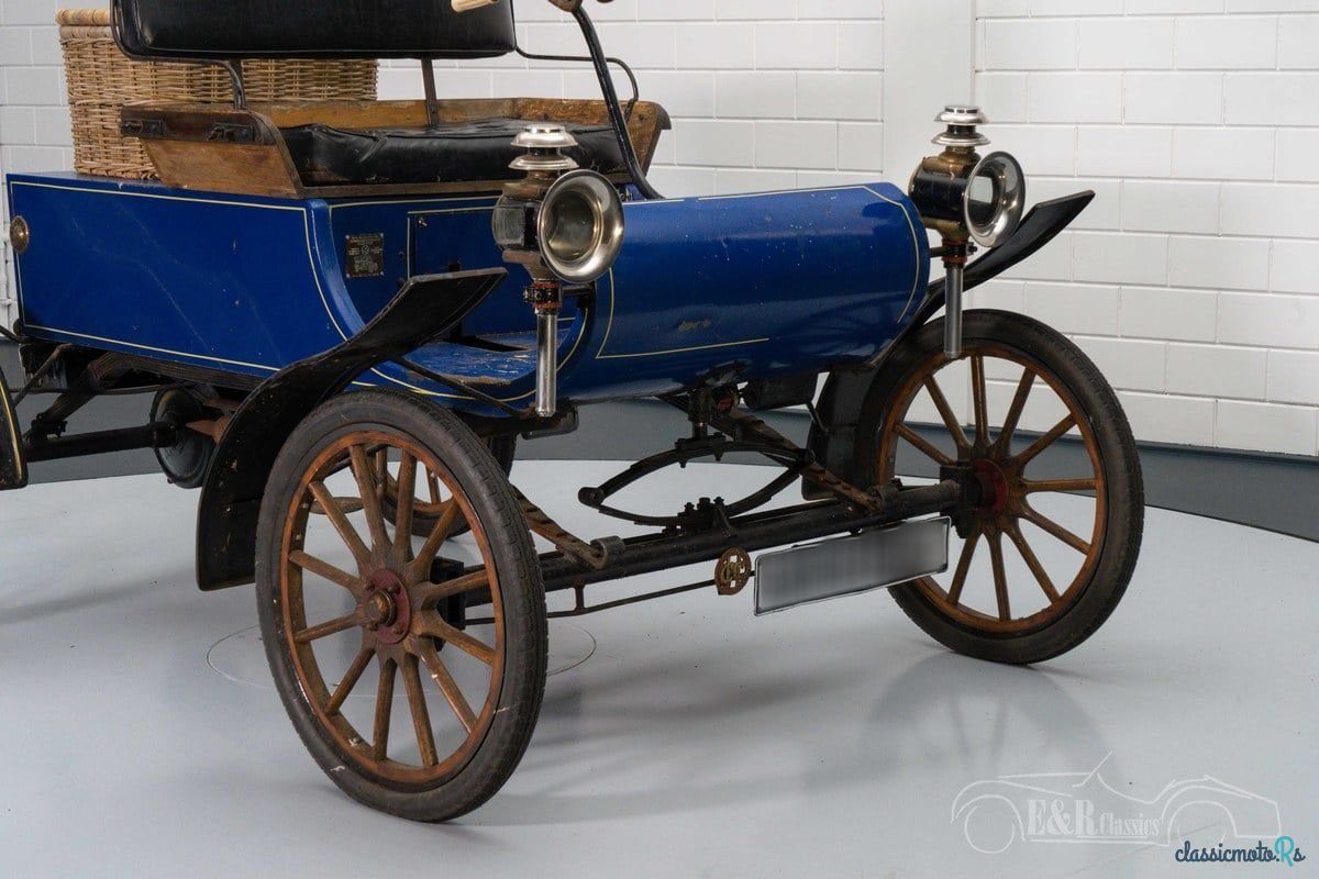 1958' Oldsmobile Curved Dash Replica photo #4