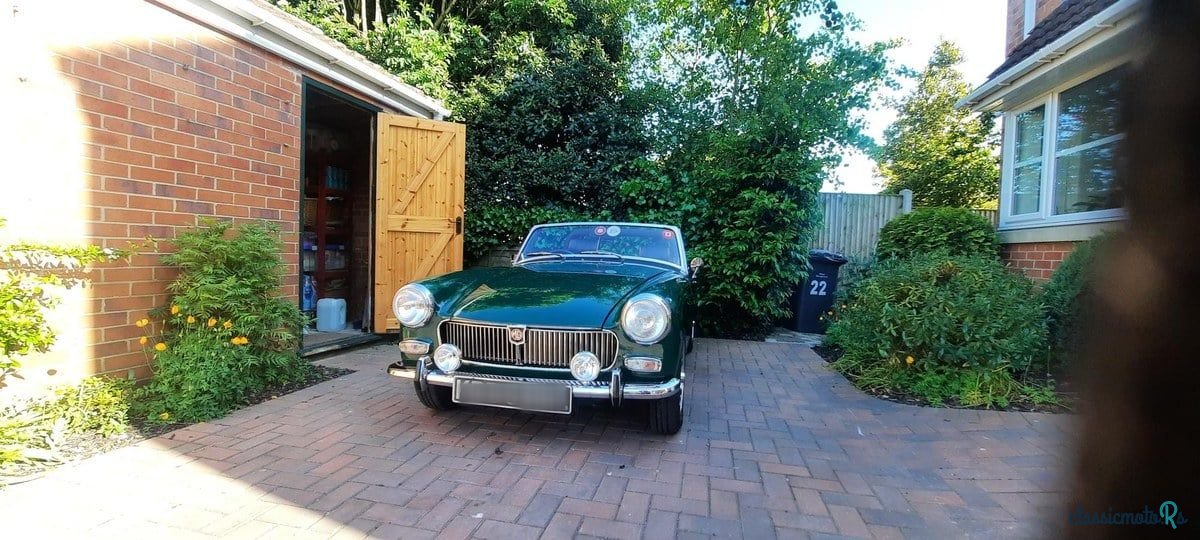 1972' MG Midget photo #1