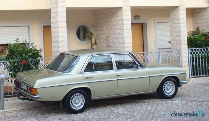 1975' Mercedes-Benz 240 photo #1