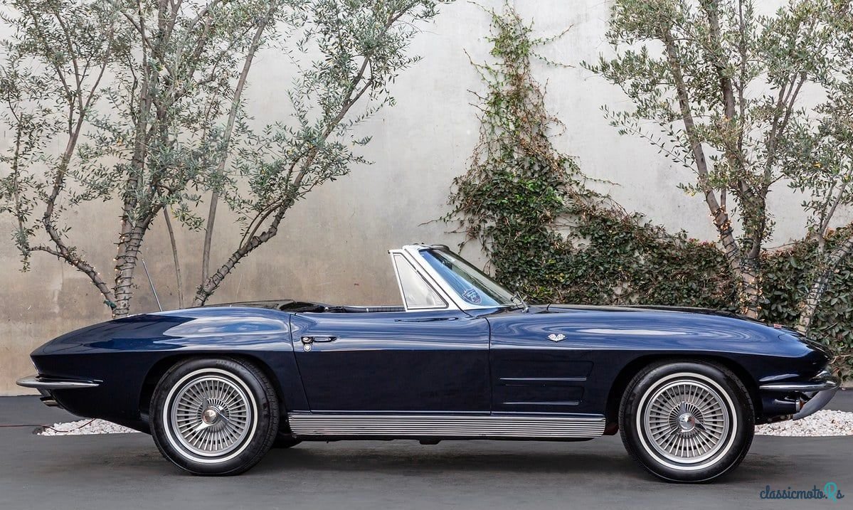 1963' Chevrolet Corvette photo #4